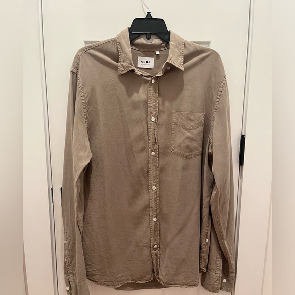 NNO7 Mens Button Down Shirt Size L 100% Tencel Taupe Casual hypoallergenic